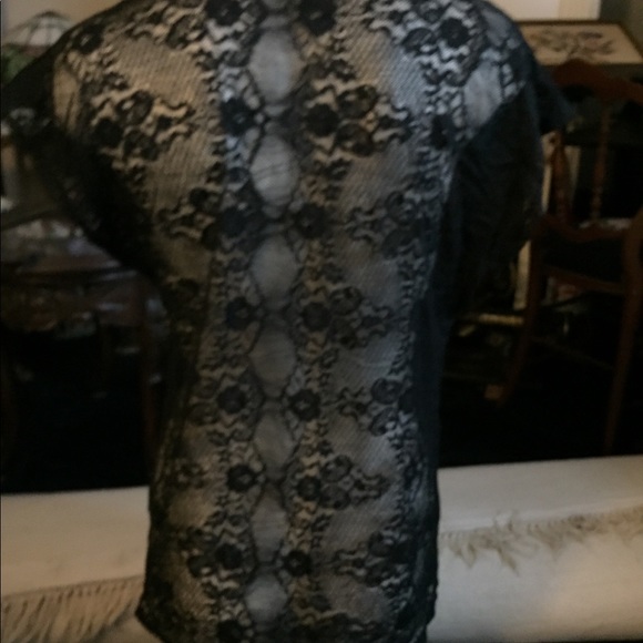 Gap -Black Short Sleeve Blouse Size Large - Picture 6 of 7